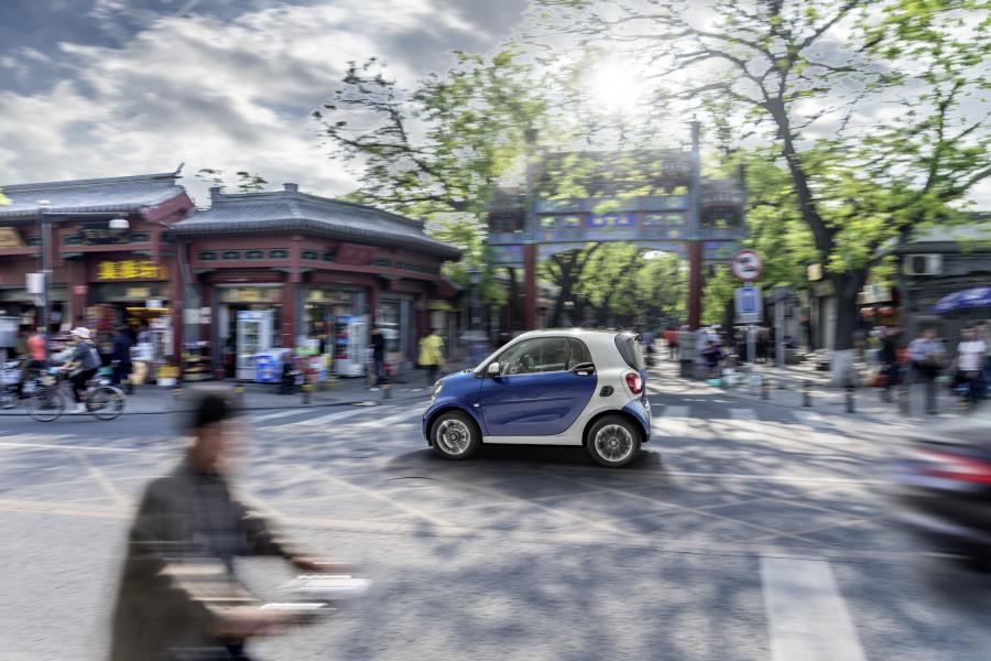  Smart ForTwo 2014 года  (фото 16 из 64)